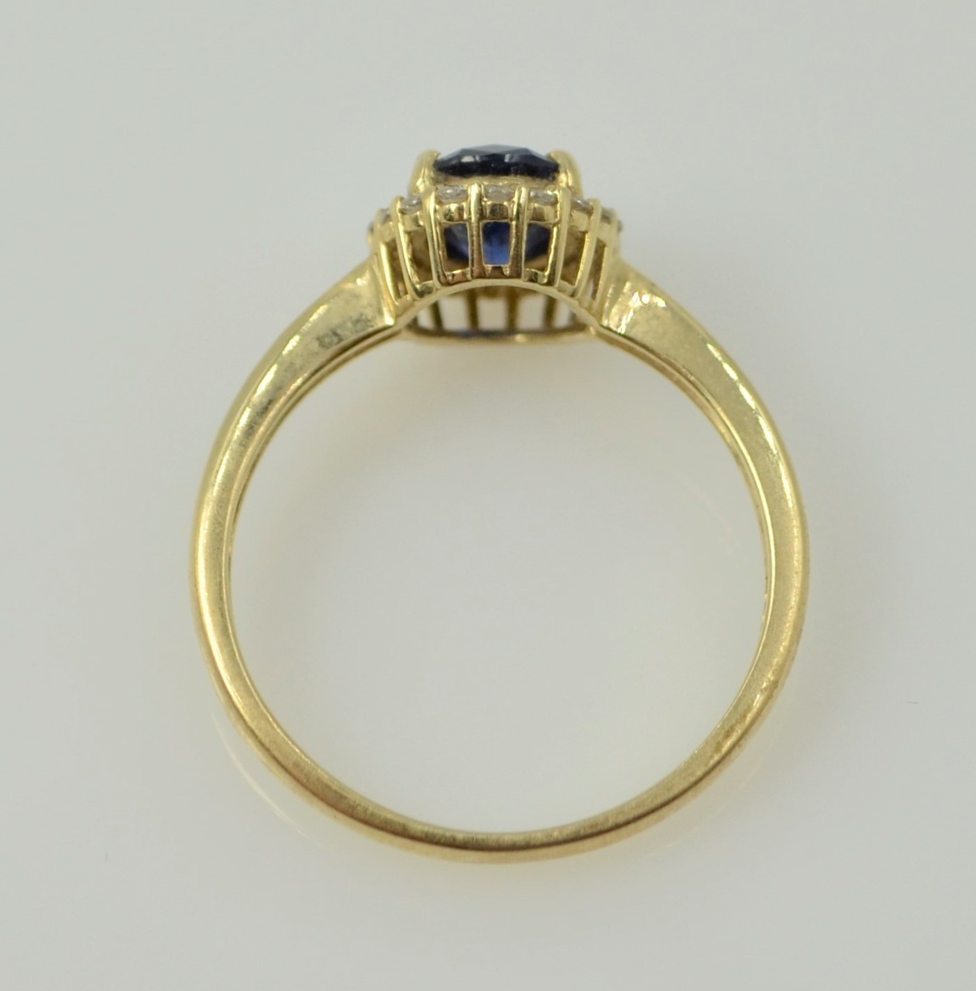 Gold blue stone cluster dress ring hallmarked 14ct Condition Report 2. - Image 2 of 2