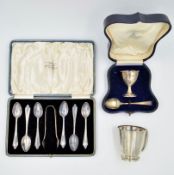 Silver egg cup and spoon, by Mappin & Webb Sheffield 1923 cased,