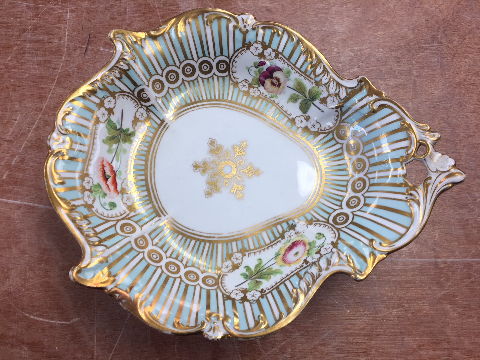 Early to mid 19th century porcelain dessert service comprising shaped serving dish, - Image 3 of 14