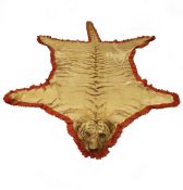 Taxidermy - Large early 20th century Indian Tiger skin rug with mounted head in snarling position