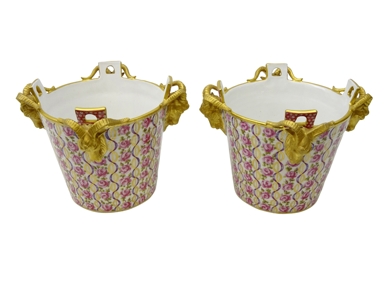 Late 19th/ early 20th century pair Serves style porcelain ice pails, probably Samson, - Image 2 of 8