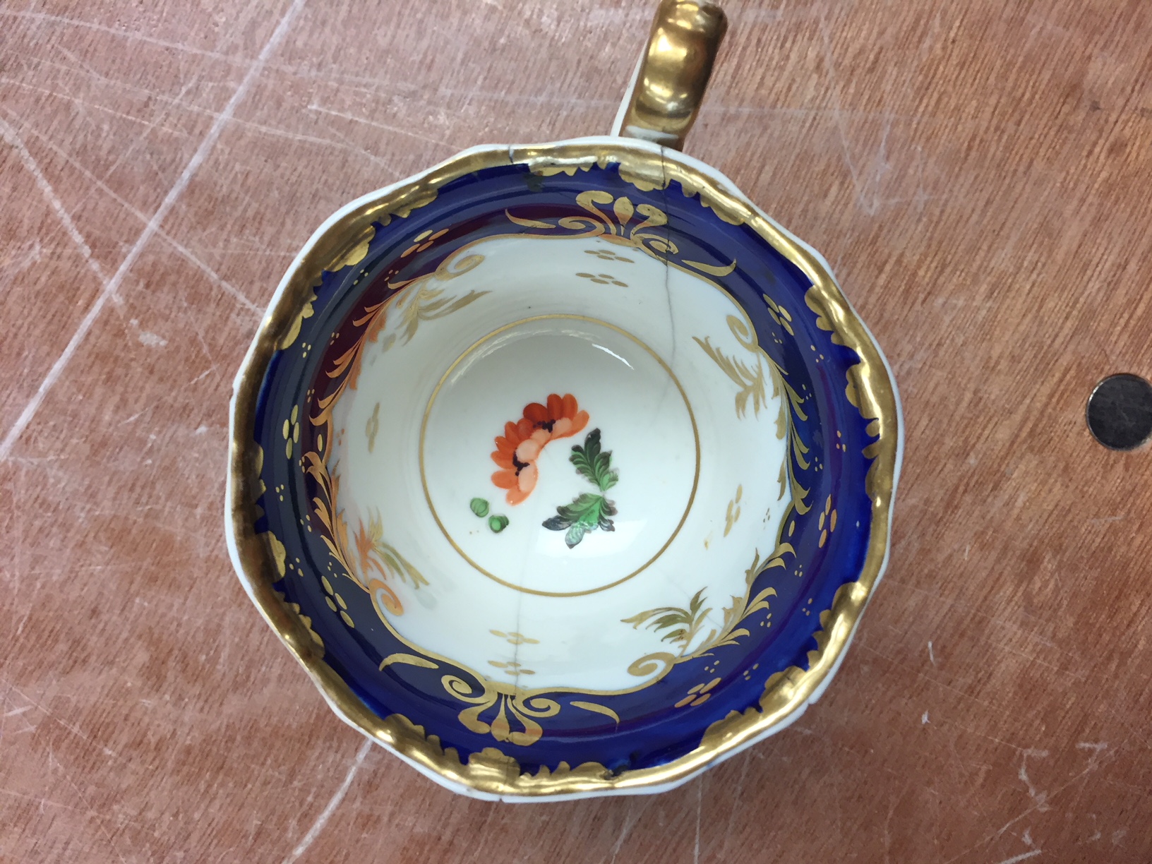 Early 19th century tea service for eight persons, moulded gilt rim, - Image 11 of 16