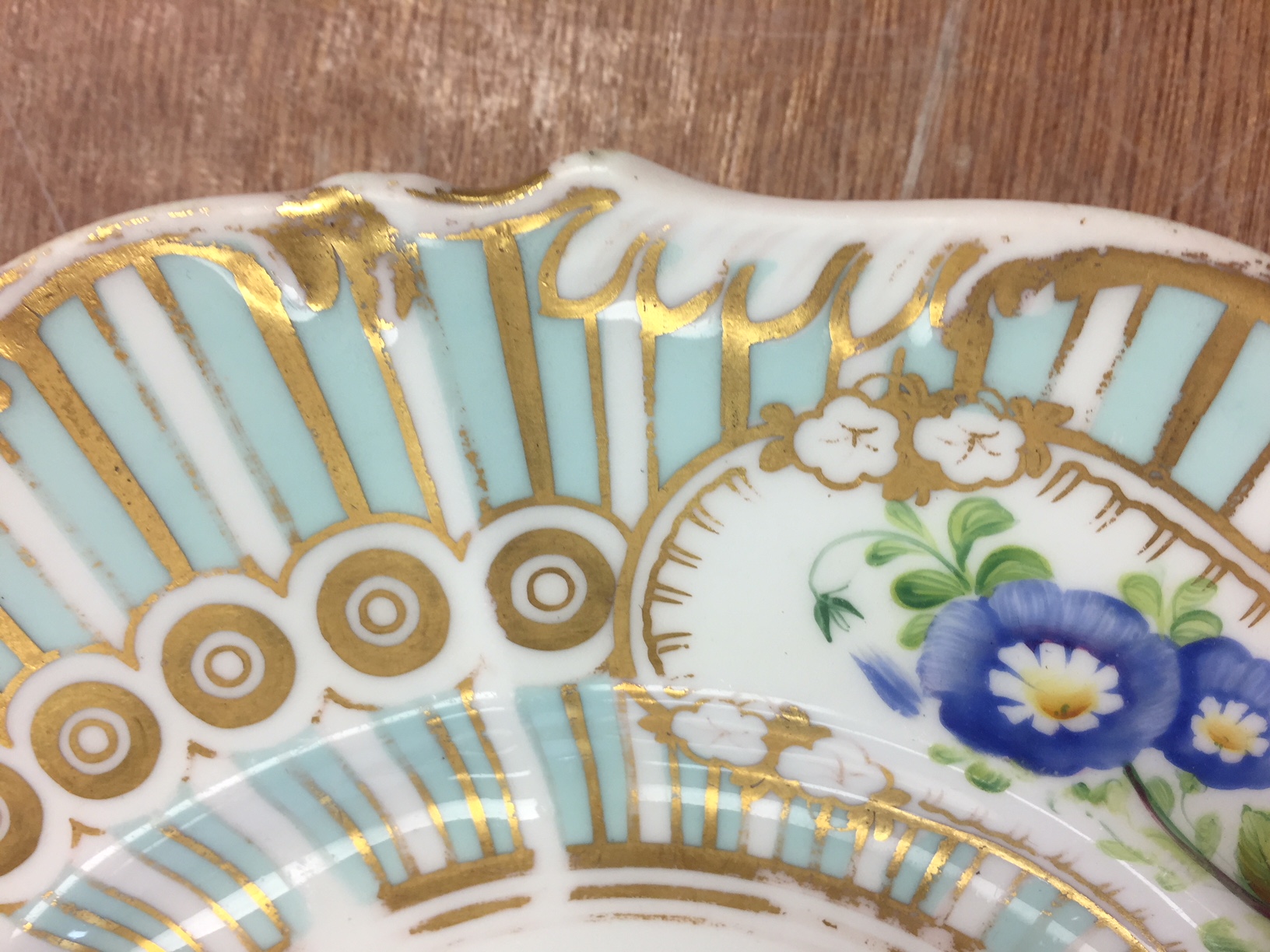 Early to mid 19th century porcelain dessert service comprising shaped serving dish, - Image 8 of 14