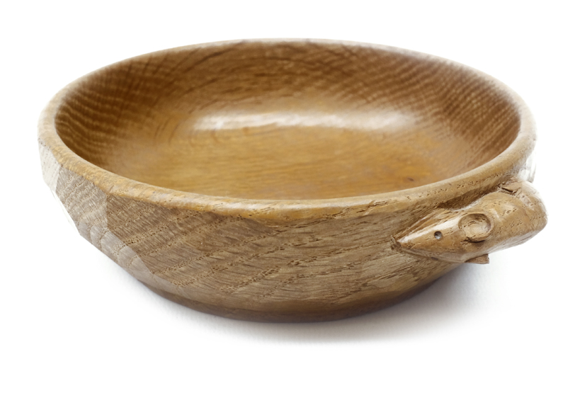 'Mouseman' tooled oak nut bowl by Robert Thompson of Kilburn, D15.