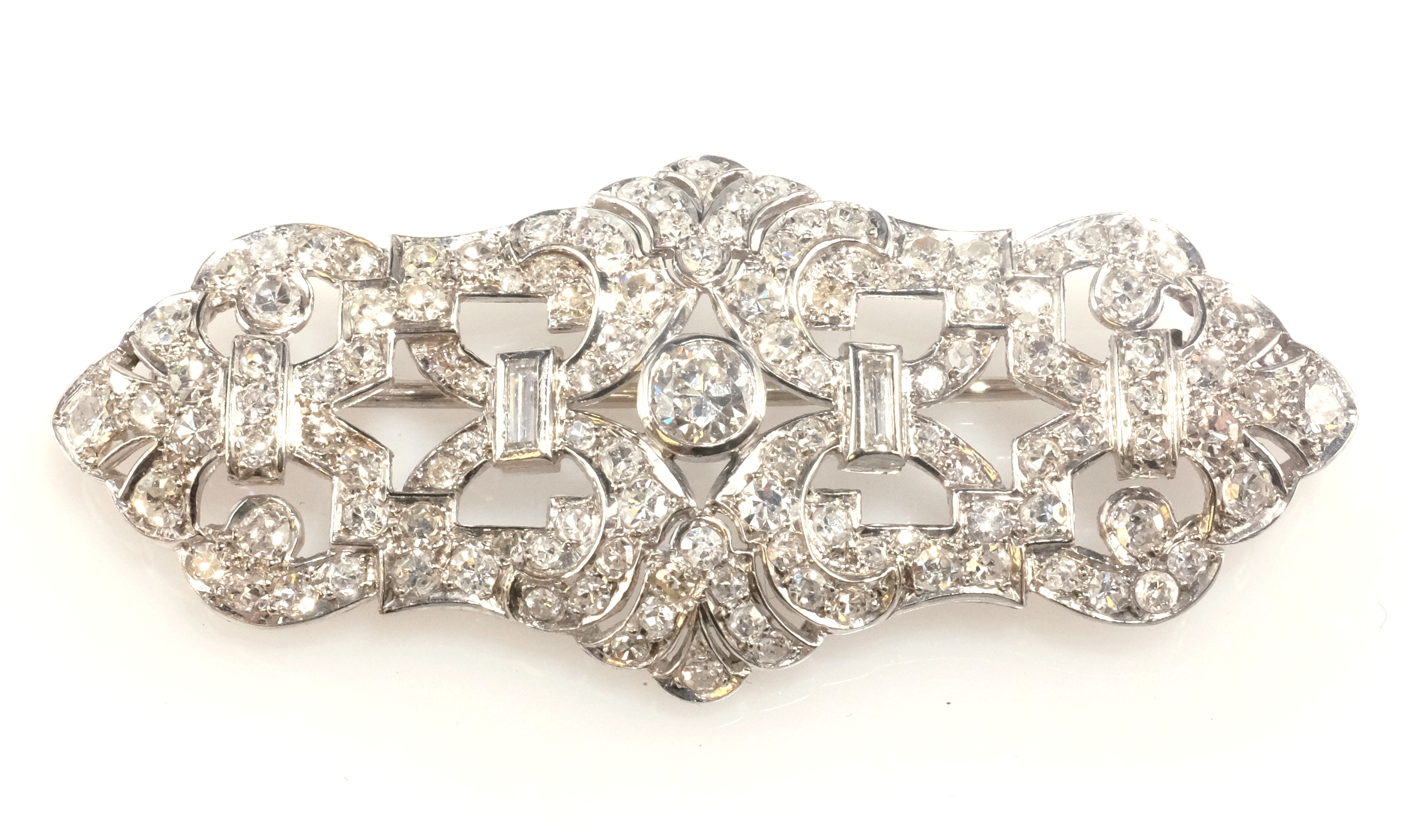 Art Deco diamond set platinum brooch,