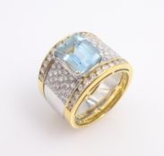 Aquamarine and diamond white and yellow 18ct gold ring, aquamarine 3.