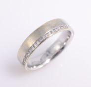 18ct white gold diamond set wedding band, hallmarked Condition Report Approx 6.