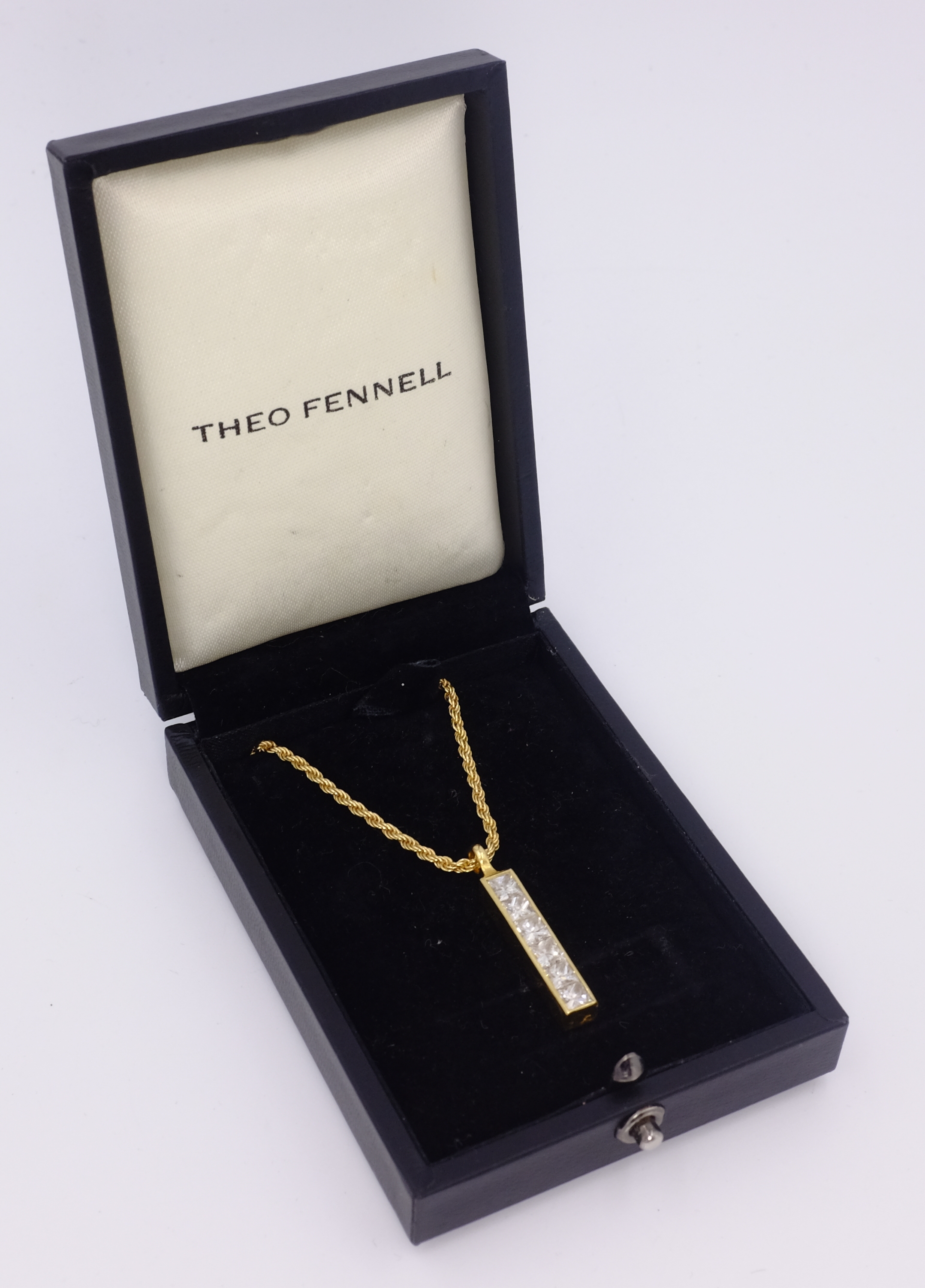 18ct gold diamond "strip" pendant necklace, - Image 4 of 5