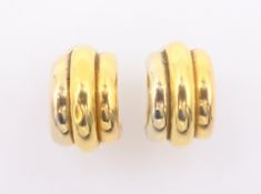 Fred Paris pair of 18ct gold hoop ear-rings,