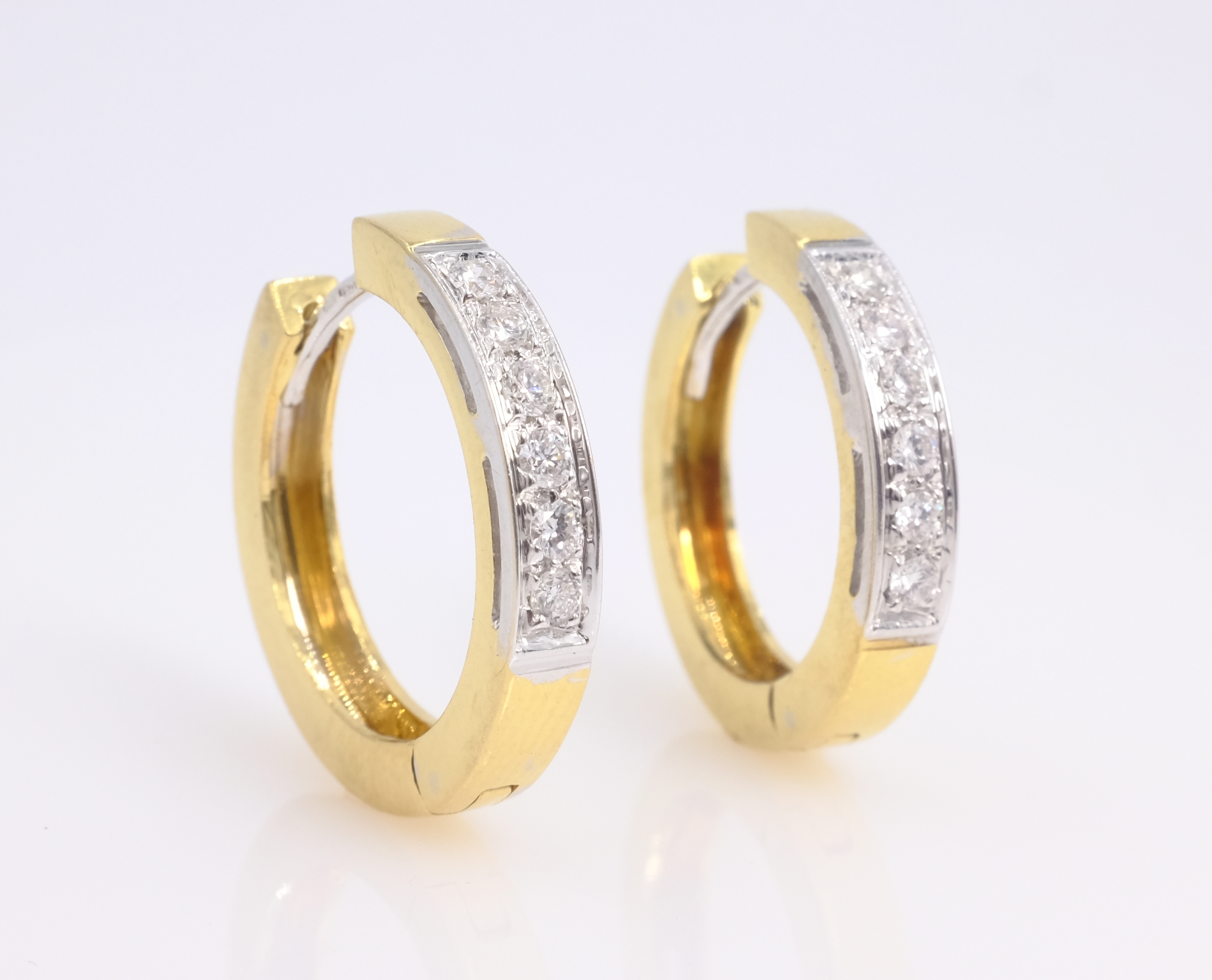 Pair of 18ct yellow gold hoop ear-rings,