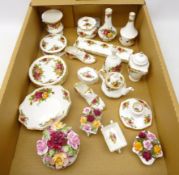 Royal Albert 'Old Country Roses' decorative ceramics in one box Condition Report