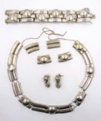 Taxco Mexican silver suite of jewellery stamped 925 approx 10oz Condition Report