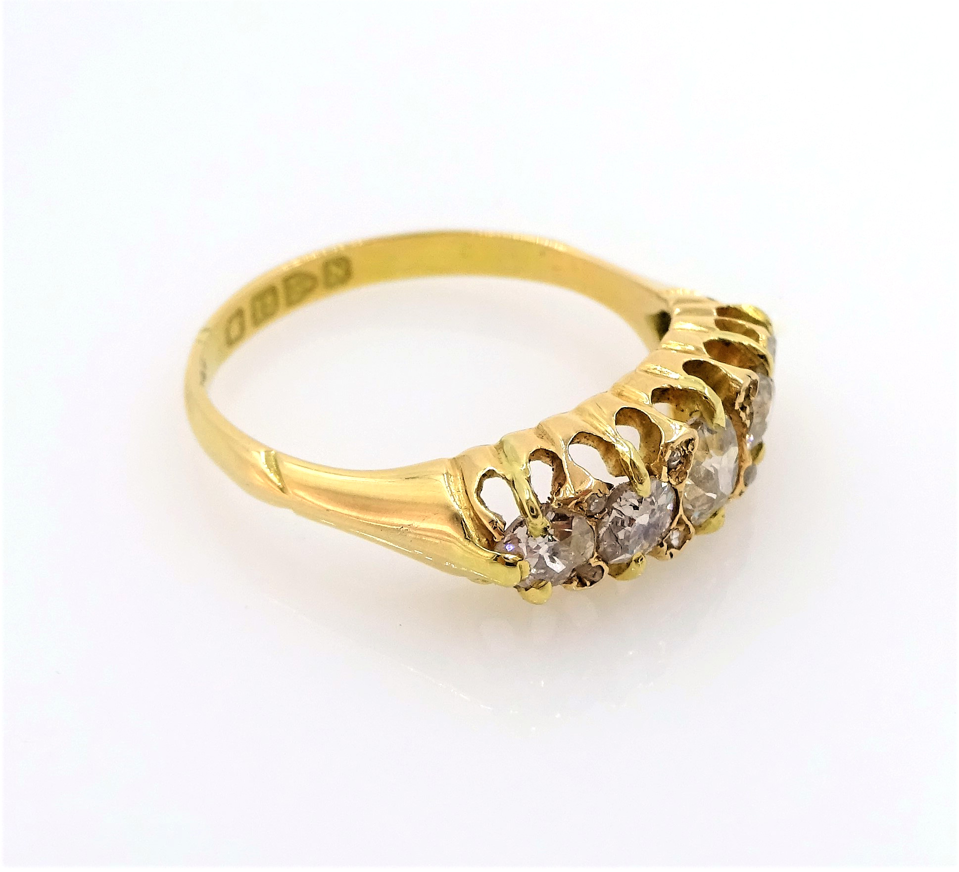 Victorian 18ct gold diamond ring, Chester 1896 boxed Condition Report 3. - Image 3 of 6