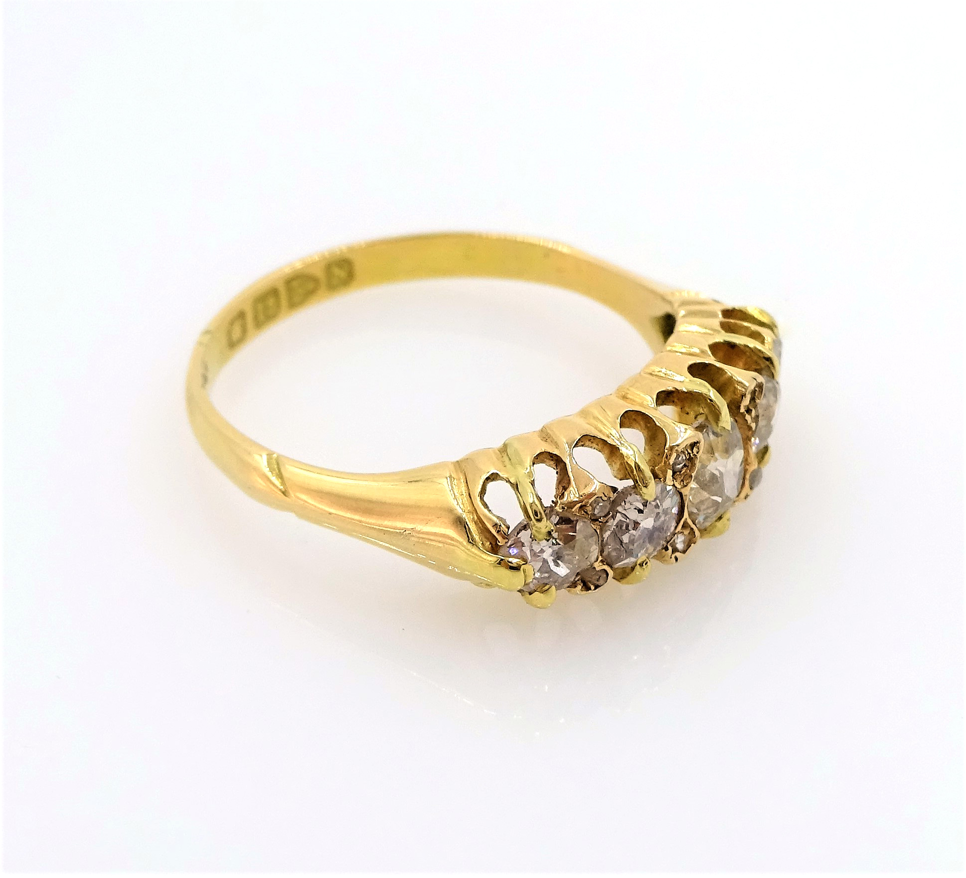 Victorian 18ct gold diamond ring, Chester 1896 boxed Condition Report 3. - Image 4 of 6