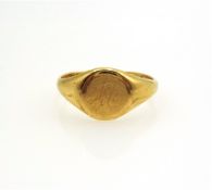 18ct gold signet ring hallmarked approx 4gm Condition Report <a href='//www.