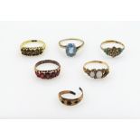 Six stone set gold rings (stones missing) 9ct - 18ct (6) Condition Report 18ct gold