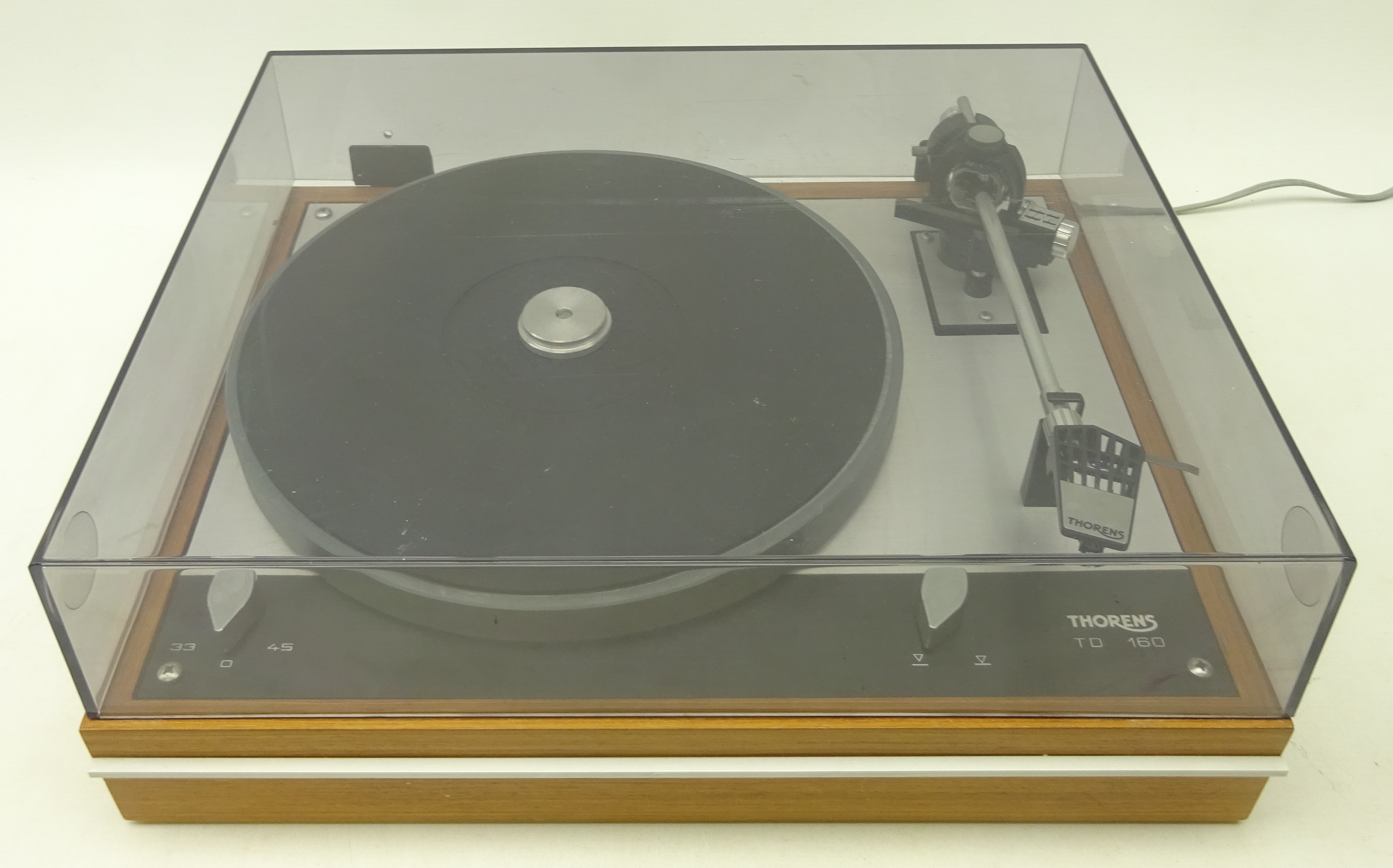 Thorens TD 160 turntable Condition Report <a href='//www.davidduggleby. - Image 4 of 4