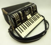 Paolo Soprani 80 bass piano accordion with Hohner gig-bag Condition Report <a