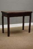 Georgian mahogany tea table, fold over top, single gate leg action base, square moulded supports,