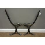 Pair of cast iron garden bench ends, H76cm Condition Report <a href='//www.