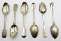 Set of six silver fiddle pattern teaspoons approx 5.