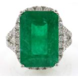 18ct white gold Zambian emerald and diamond cluster ring stamped 750 emerald approx 6.