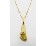 18ct gold shoe pendant necklace stamped 750 approx 3.