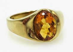 Gold citrine ring in contemporary setting hallmarked 9ct Condition Report Size N -