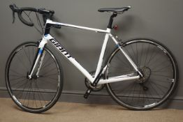 Giant Defy Aluxx road bike, Shimano front and rear mechs and shifters,