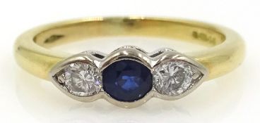 Three stone diamond and sapphire ring hallmarked 18ct Condition Report Size I