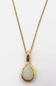 Gold opal pendant necklace hallmarked 9ct Condition Report <a href='//www.
