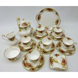 Royal Albert 'Old Country Roses' tea service for six persons Condition Report