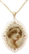 Double photo pendant stamped 9ct on cable necklace chain hallmarked 9ct, approx 17.