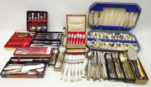 Community plate 'Hampton Court' cutlery sets,