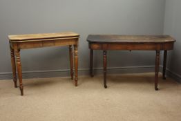 18th century figured mahogany D-end table on turned collar supports (W122cm, H69cm, D57cm),