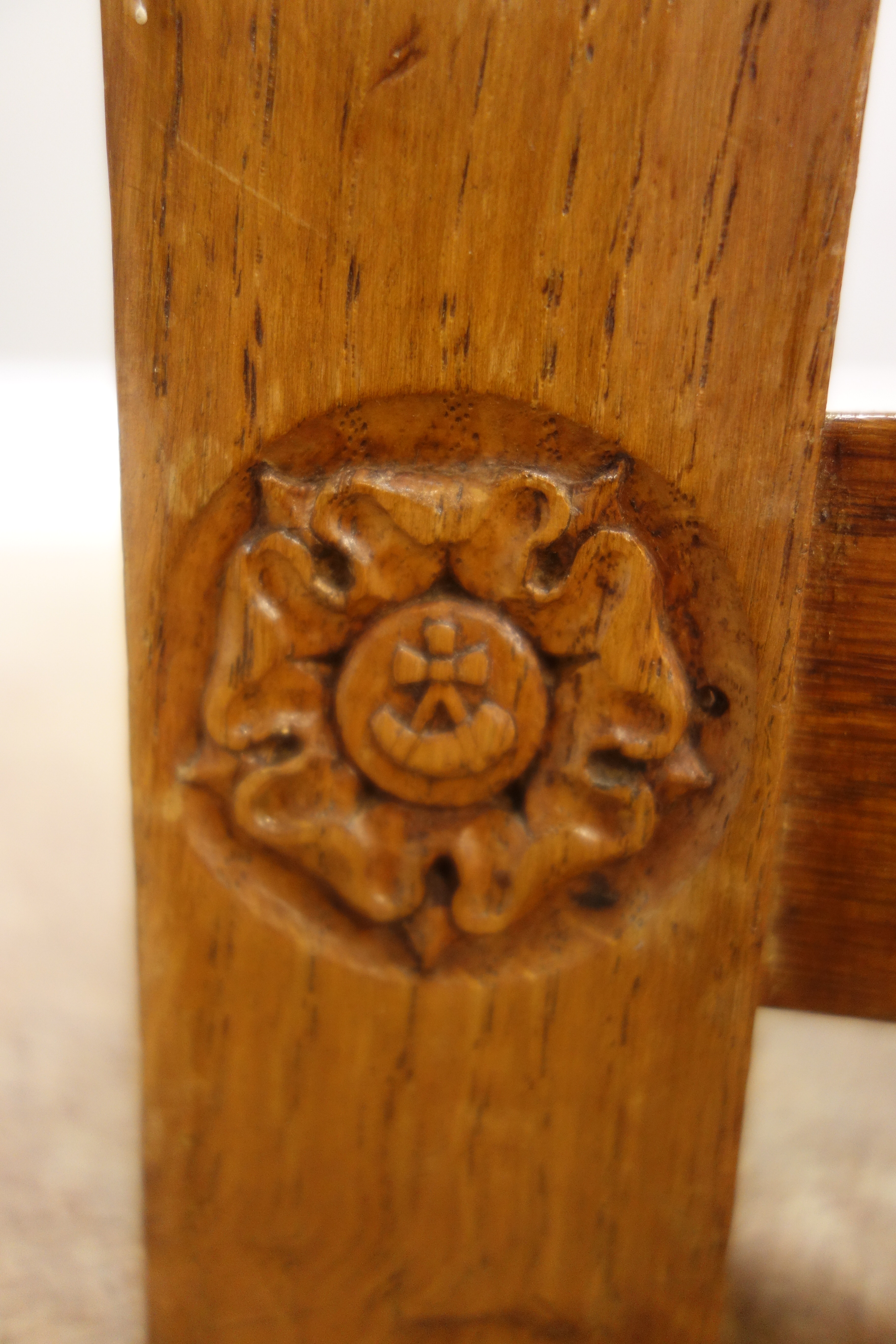 Pair Yorkshire oak dining chairs carved with Yorkshire Rose motif, - Image 4 of 4