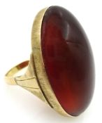 Large amber 14ct gold ring Condition Report <a href='//www.davidduggleby.