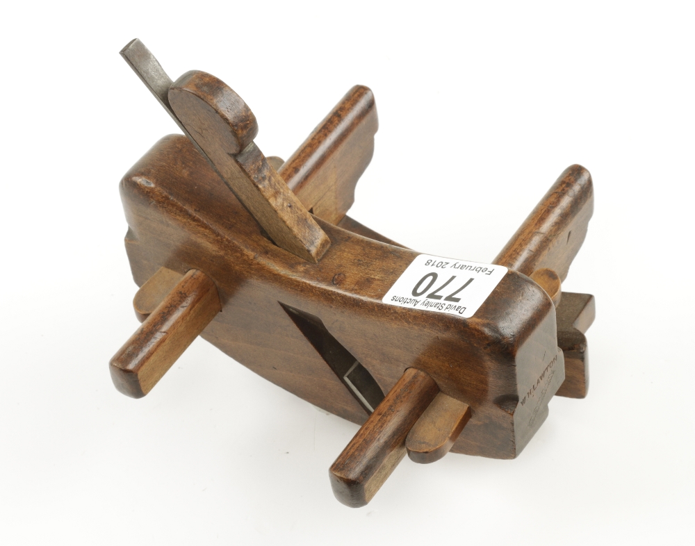 A craftsman made carriage builder's sharply compassed beech rebate plane with fence G+ - Image 2 of 4