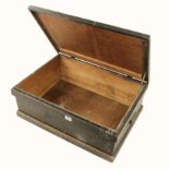 A pine box with lid 27" x 19" x 11" G