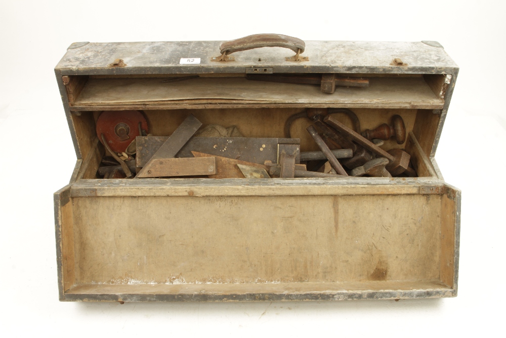 A pine carrying case with some tools G