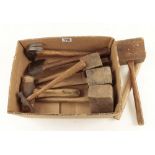 Eight mallets,