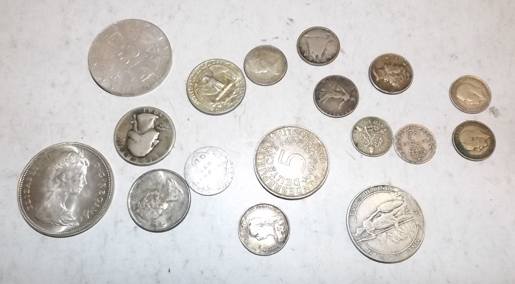 British and foreign silver coins.
