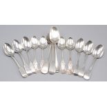 Four Scottish Queens pattern silver teaspoons, Edinburgh 1867,