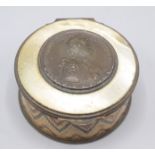 Historic medallions and a Vernis Martin snuff box,