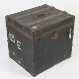 An Italian leather travel trunk, paper label for G.R.