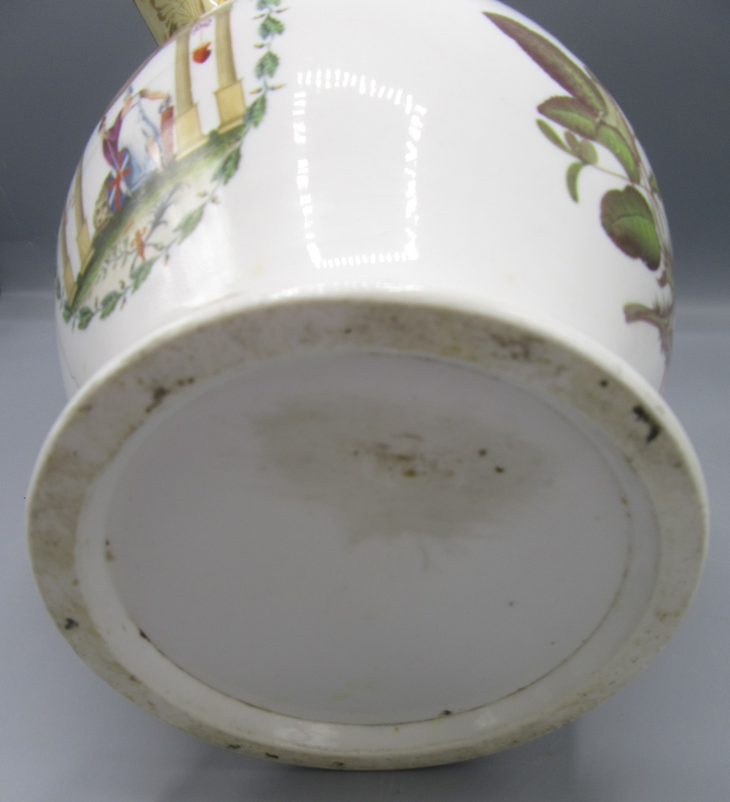 An English porcelain jug, late 18th/early 19th century, inscribed 'United Society of Plasterers, - Image 6 of 12