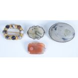 A Georgian gold mounted agate brooch and three other agate brooches.