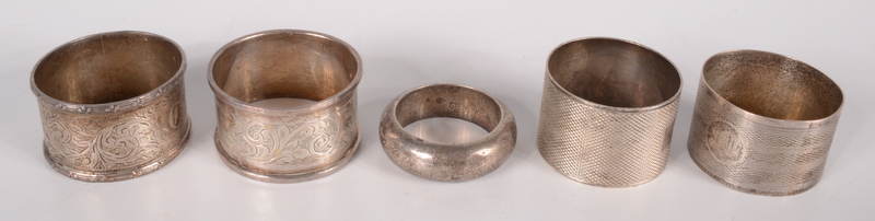 Five silver napkin rings, 3oz.