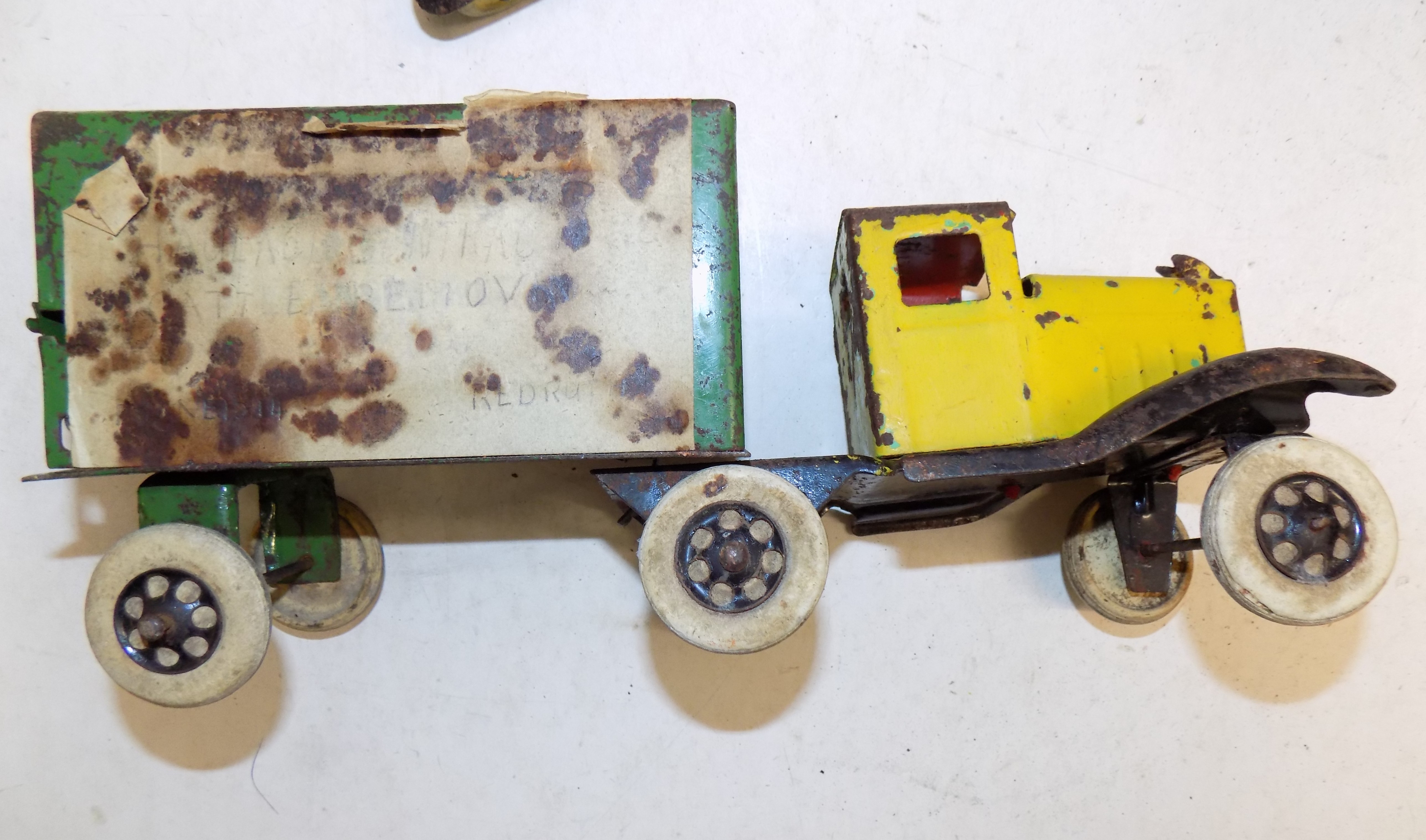 A group of heavy pressend steal toys, circa 1930's by Wyandotte, a Hoppy wagon,LEP transport wagon, - Image 3 of 5