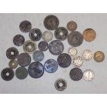 A small collection of foreign coins including "London Mail Holiday Club 1913" token,